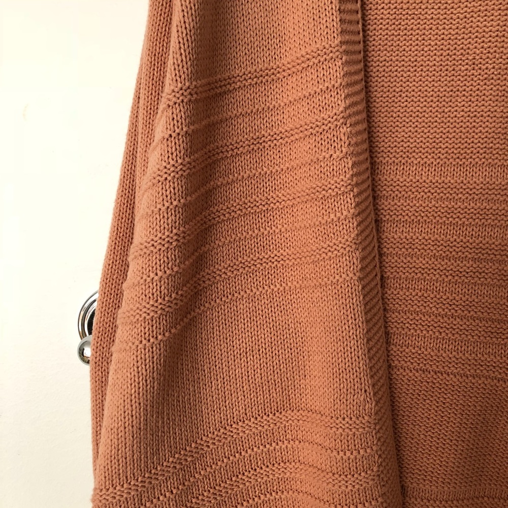 Old Navy Cardigan - Picture 4 of 4